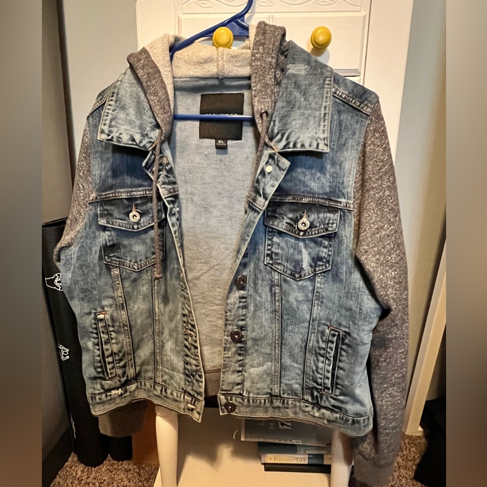 Short Denim Jean Jacket w/sweatshirt arms - Maurice’s